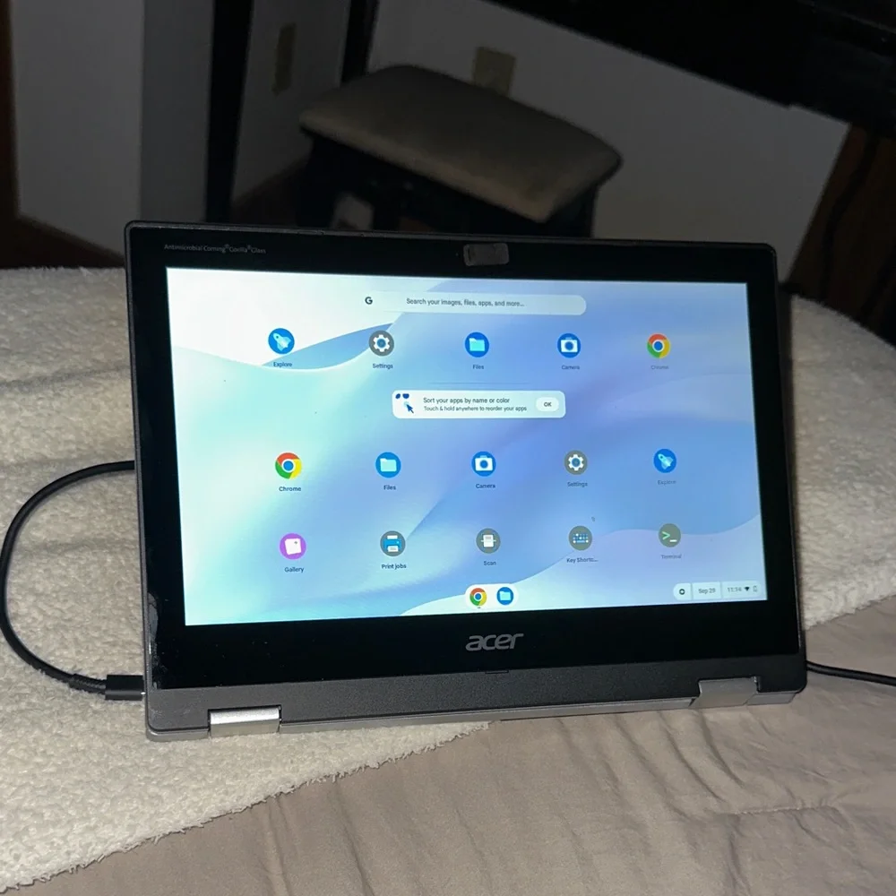 Sleek Silver Laptop Acer 311 Chromebook